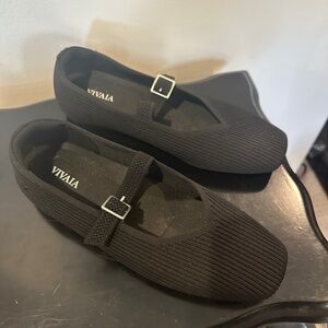 VIVAIA Black Women's Flats